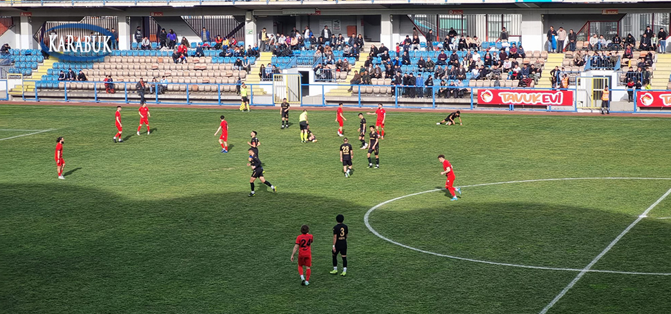 Karabük İdman Yurdu ile Zonguldak Kömürspor depremzedelere yardım için ikinci