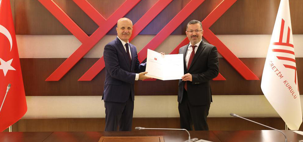 Cumhurbaşkanı Recep Tayyip Erdoğan tarafından Karabük Üniversitesi Rektörlüğüne atanan Prof.