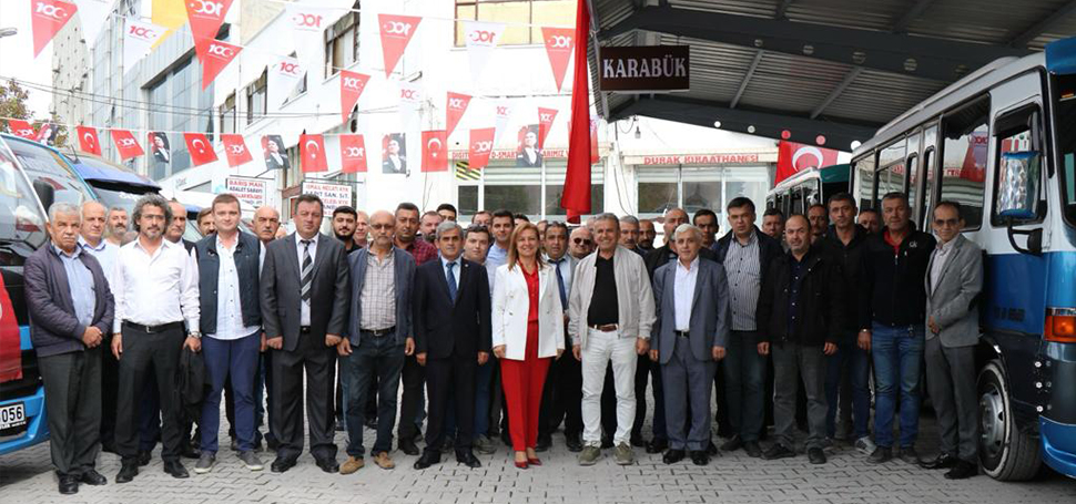 Cumhuriyet’in 100. Yılına hazırlanan Safranbolu’da minibüs durağı Safranbolu Belediyesi tarafından