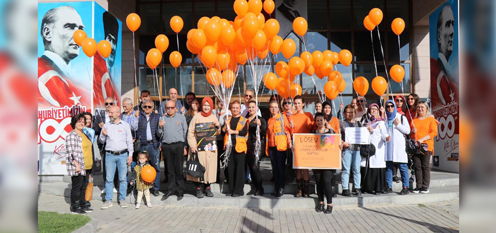 Bu yıl turuncu renkle lösemiye dikkat çekmek ve farkındalık oluşturmak