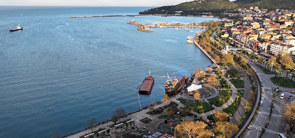Zonguldak açıklarında batan kuru yük gemisinin kaybolan 11 kişilik mürettebatını