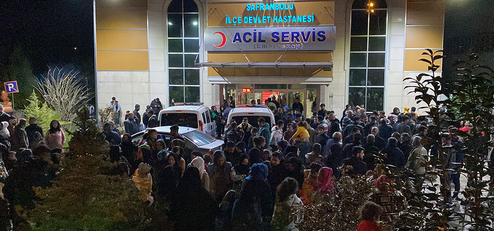 Karabük’ün Safranbolu ilçesinde çıkan bıçaklı kavgada 1 kişi hayatını kaybetti.