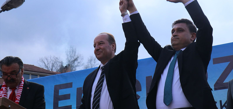 AKAY:”GÜÇ BİRLİĞİ KURACAĞIZ, YENİCENİN KADERİNİ DEĞİŞTİRECEĞİZ” Cumhuriyet Halk Partisi Yenice’de miting gerçekleştirdi. CHP Yenice Mitingi, CHP