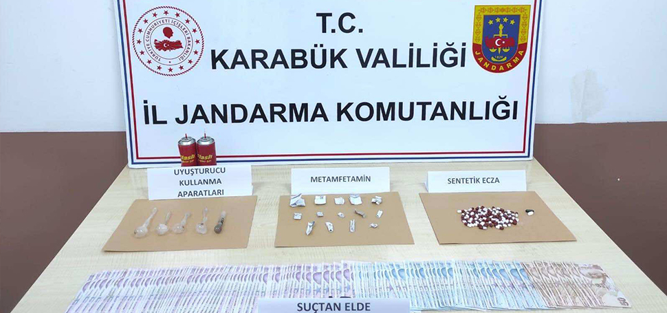 Karabük’ün Safranbolu ilçesinde yapılan uyuşturucu operasyonunda 2 kişi gözaltına alındı.
