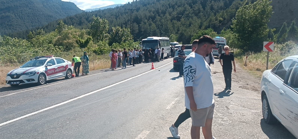 Yenice’de kaza: 1 ölü Karabük’te otomobile çarpan ve savrularak otobüsün altına giren motosiklet sürücüsü