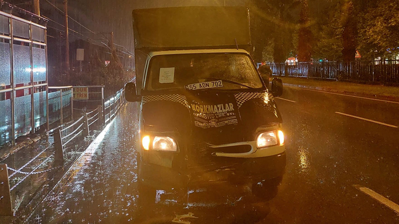 Samsun’un İlkadım ilçesinde kamyonetin çarptığı 2 çocuk, kaldırıldıkları hastanede hayatını
