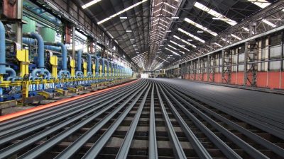 Türkiye’nin ve bölge ülkelerinin tek ray üreticisi olan Kardemir Karabük