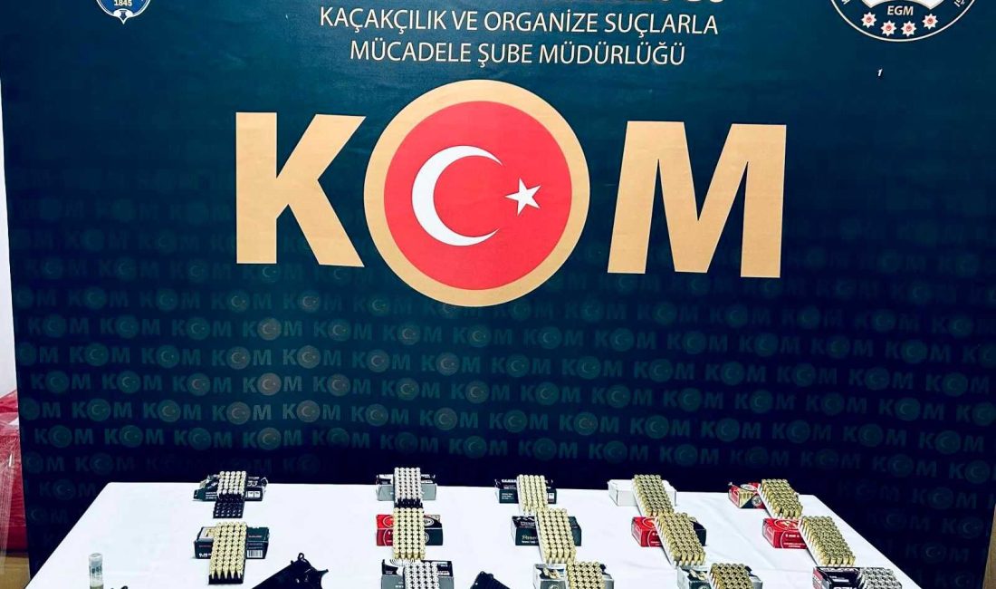 Karabük’te ruhsatsız silah operasyonunda 2 şüpheli hakkında işlem yapıldı. Valilikten