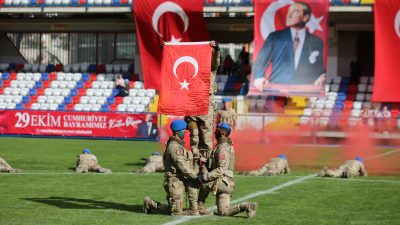 Karabük’te 29 Ekim Cumhuriyet Bayramı ve Türkiye Cumhuriyeti’nin 102. yıl