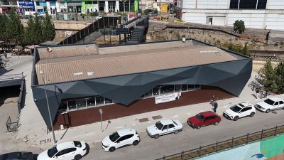 Karabük Belediyesi tarafından şehir merkezinde hayata geçirilen Sanat Evi projesi