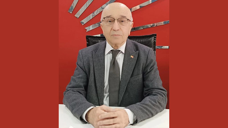 CHP İl Başkanı Yaşar Yarın Mazbatasını Alacak CHP İl Başkanı Vedat Yaşar yarın saat 16.00’da mazbatasını alacak.