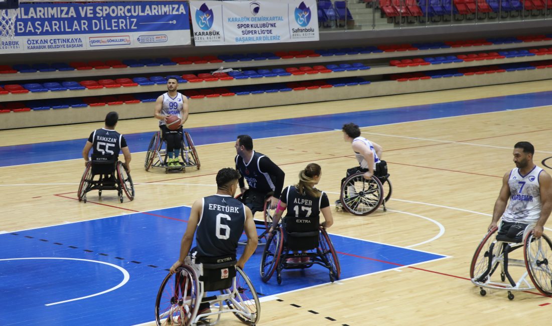 Tekerlekli Sandalye Basketbol Süper Ligi ilk hafta mücadelesinde Karabük Demir