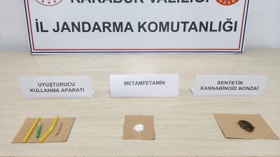Karabük’te jandarma ekiplerince düzenlenen uyuşturucu operasyonlarında sentetik ecza hap ve