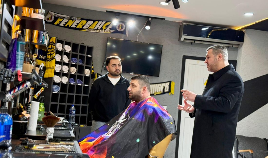 Karabük Belediye Başkanı Özkan Çetinkaya, 100. Yıl Mahallesi’nde faaliyet gösteren