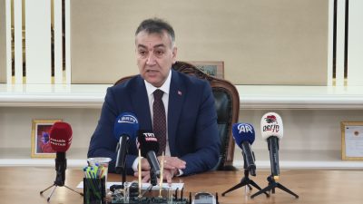 Cumhurbaşkanlığı Kararnamesi ile Karabük Valiliğine atanan Oktay Çağatay, görevine başladı. Vali Oktay