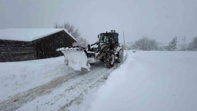 Karabük’te etkili olan yoğun kar yağışı nedeniyle kapanan 109 köy