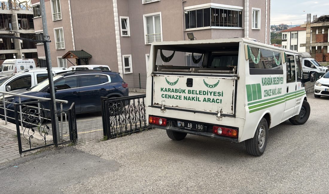 Karabük‘te bir kişi evinin banyosunda ölü bulundu. Bahçelievler Mahallesi’ndeki evinde
