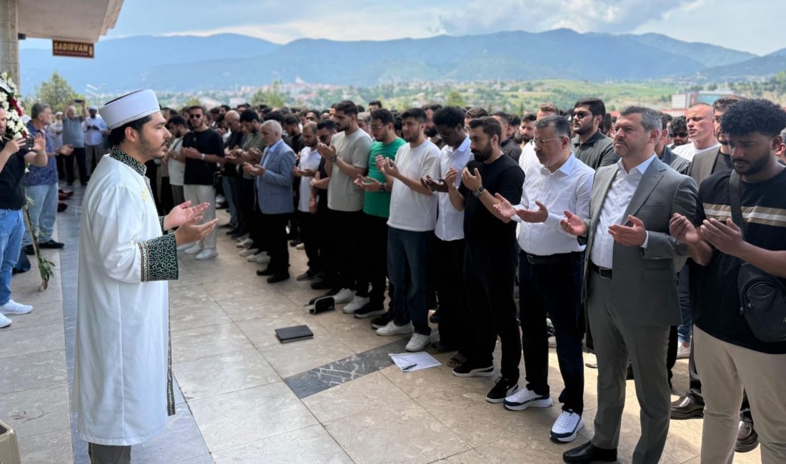 Karabük Üniversitesi’nde (KBÜ) eğitim gören ve trafik kazasında hayatını kaybeden 2