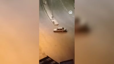 Karabük‘te otomobiliyle drift atarak trafik akışını tehlikeye düşüren sürücüye 140