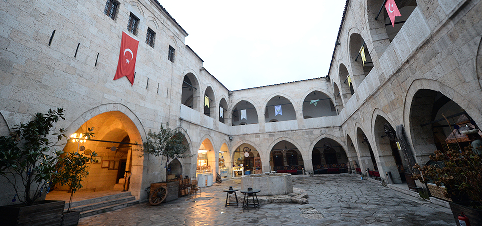 Karabük’ün Safranbolu ilçesinde bulunan, UNESCO Dünya Miras Listesi’ndeki 374 yıllık Cinci Hanı,