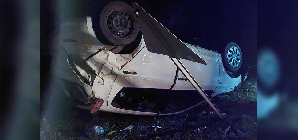 Karabük’te otomobilin devrilmesi sonucu 2’si çocuk 4 kişi yaralandı. Alınan