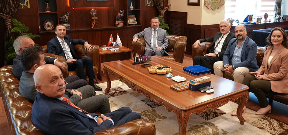 İstanbul merkezli Karabük Sanayici ve İş İnsanları Derneği (KASİD) Yönetim