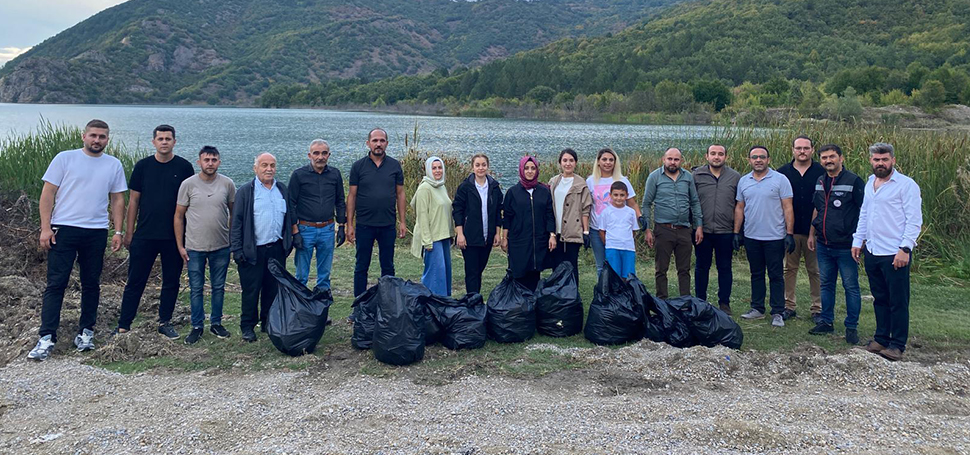 Karabük Ovacıklılar Derneği yönetimi ve üyeleri Ovacık’ta yangın bölgesinde ve