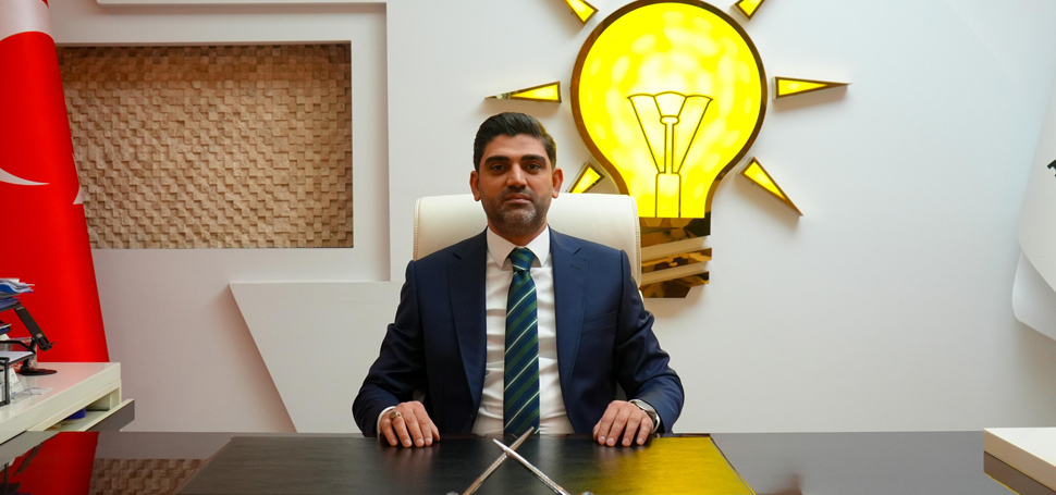 AK Parti Karabük İl Başkanı Ferhat Salt, yeni yıl dolayısıyla