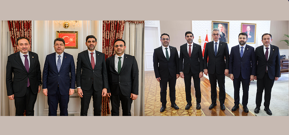 AK Parti Karabük İl Başkanı Ferhat Salt, beraberinde AK Parti