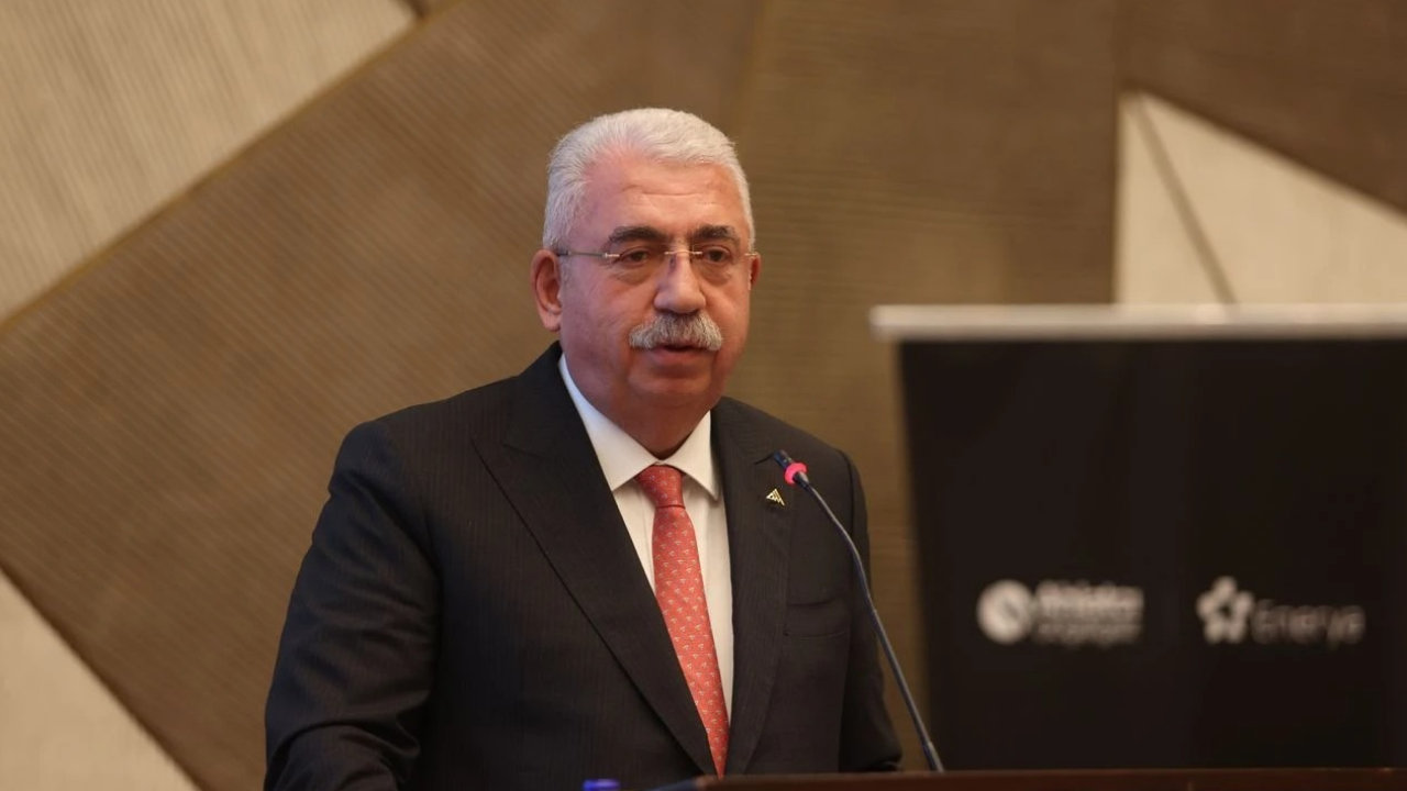 AHLATÇI HOLDİNG’TEN 3 MİLYAR TL YATIRIM PLANI Ahlatçı Holding ve Enerya Enerji bu yıl için 3 Milyar