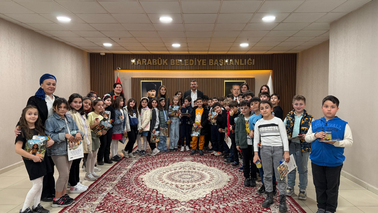 Şirinevler Şehit Ercan Hırçın İlkokulu öğrencileri, öğretmenleri eşliğinde Karabük Belediye