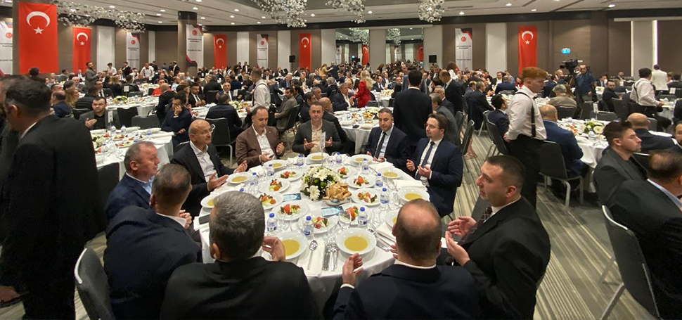 Kastamonulular Platformu tarafından İstanbul Etiler’de “Büyük Kastamonu İftarı” düzenlendi. Başkanlığını