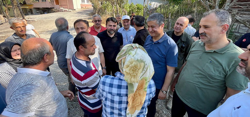 AK Parti Genel Sekreter Yardımcısı ve Karabük Milletvekili Cem Şahin,