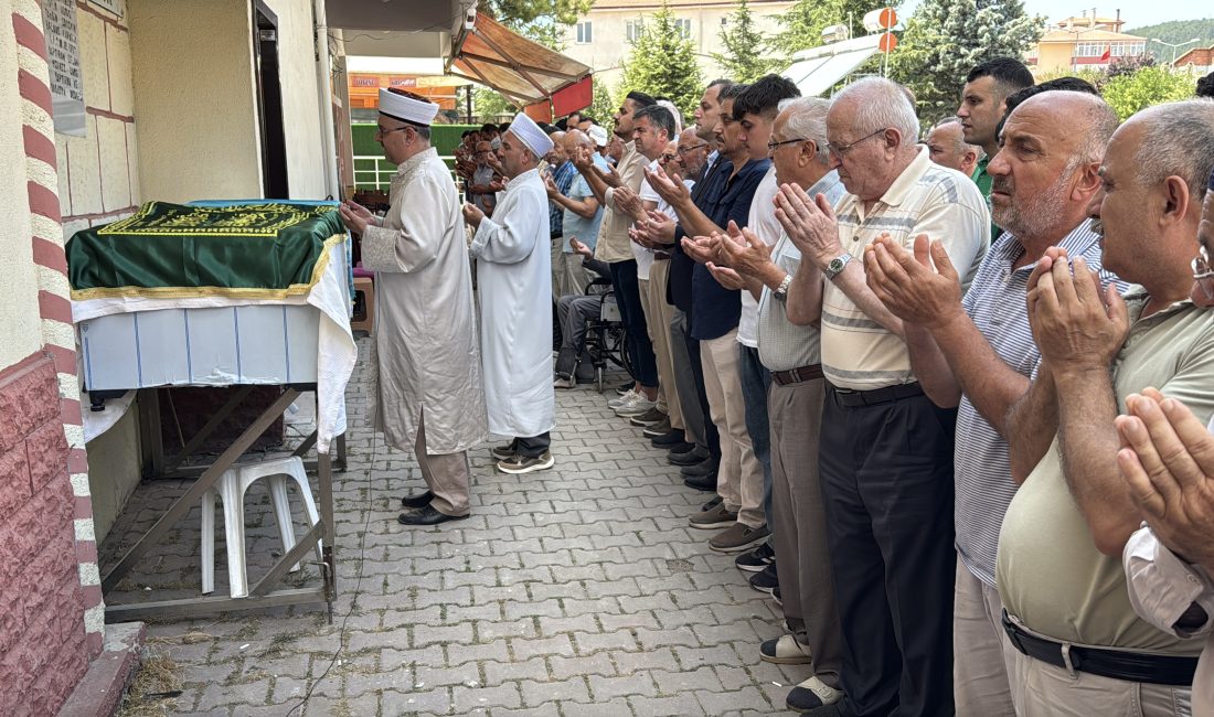 Karabük’te yangın çıkan evde boşanma aşamasındaki kocasıyla ölü bulunan kadın