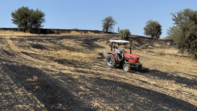 Karabük’ün Eflani ilçesinde çıkan anız yangını büyümeden söndürüldü. İlçeye bağlı