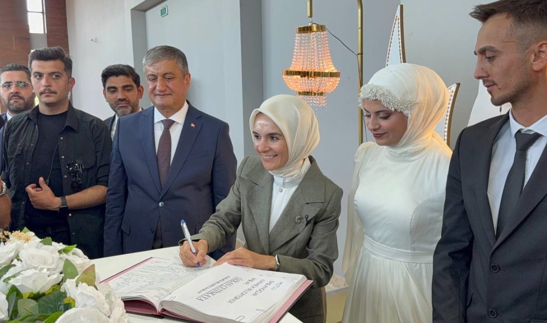 Aile ve Sosyal Hizmetler Bakanı Mahinur Özdemir Göktaş, Karabük’te evlilik
