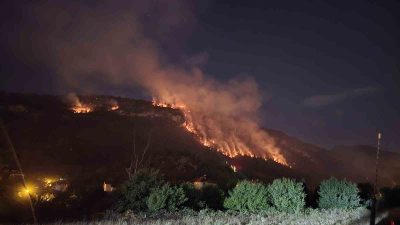 Karabük’te çıkan orman yangınında 9 saat geride kalırken, söndürme çalışmaları
