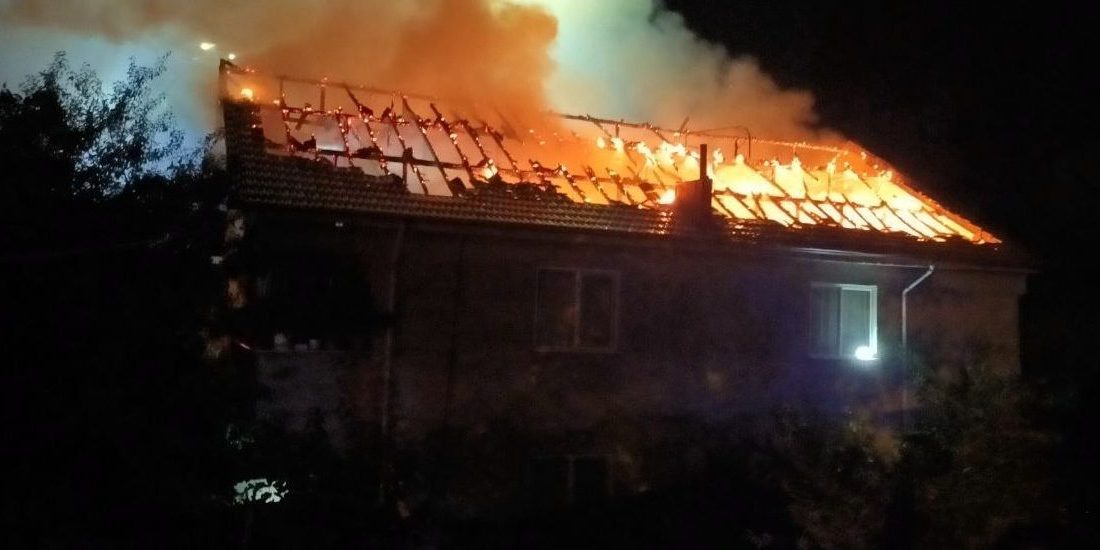 DÜZCE (AA) – Düzce’nin Kaynaşlı ilçesinde bir evin çatı katında
