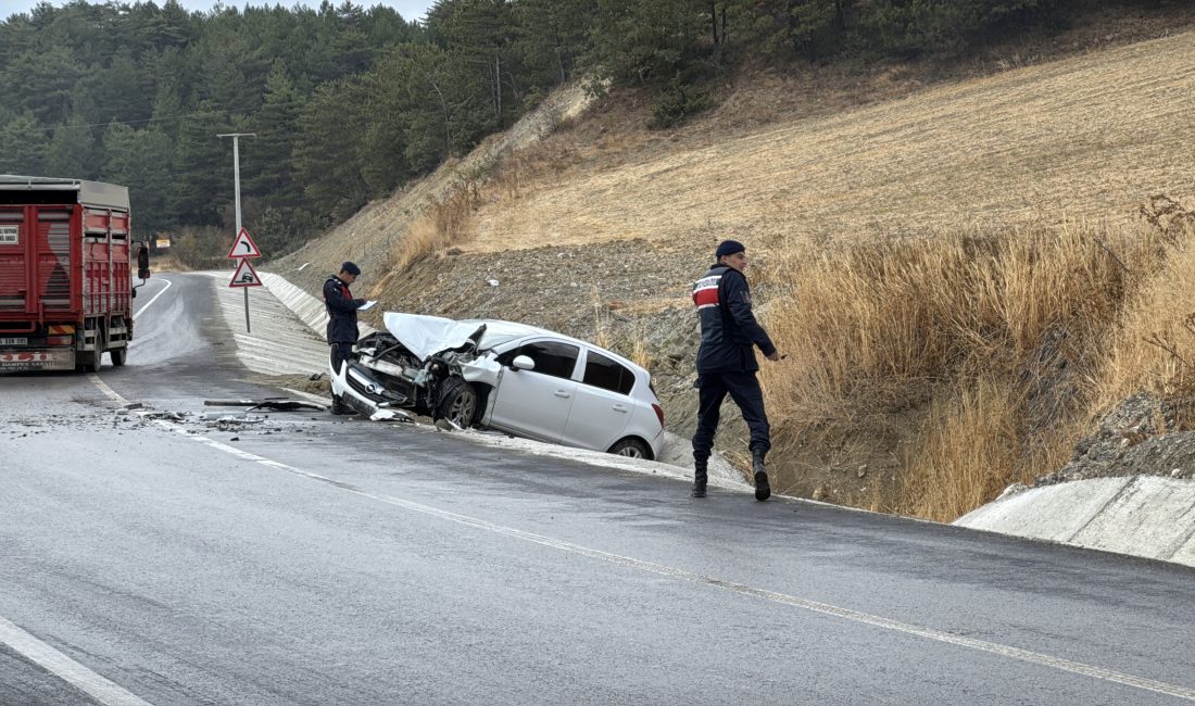 Bolu’da zincirleme trafik kazasında 10 kişi yaralandı. Bolu-Mudurnu kara yolu