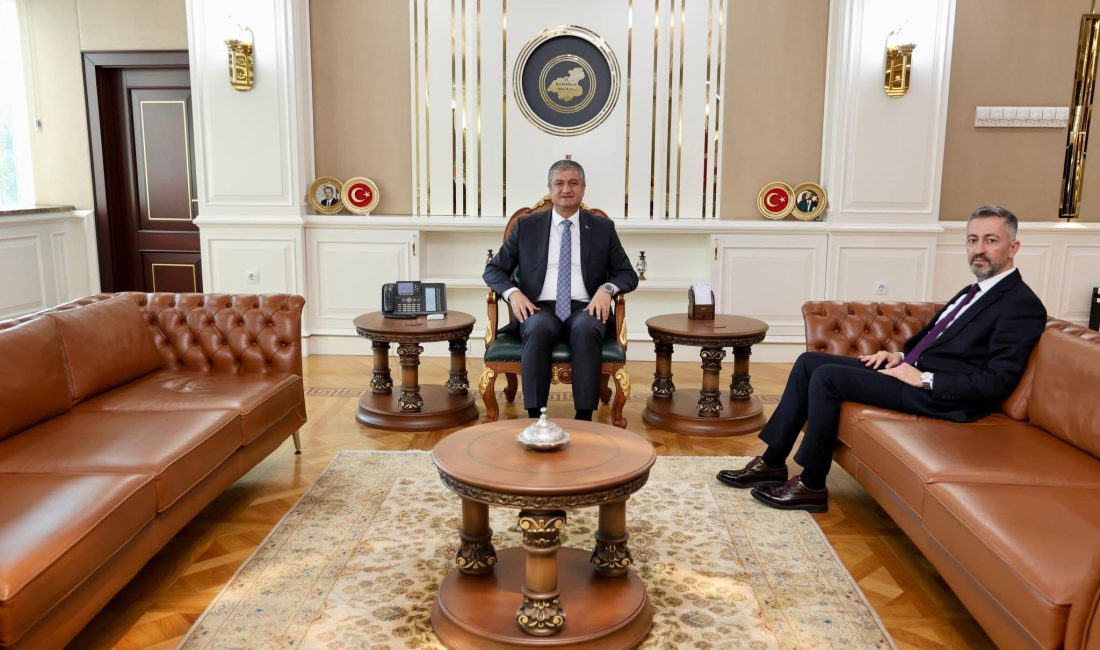 Kardemir A.Ş. Yönetim Kurulu Başkanı Muhammed Ali Oflaz Karabük Valisi