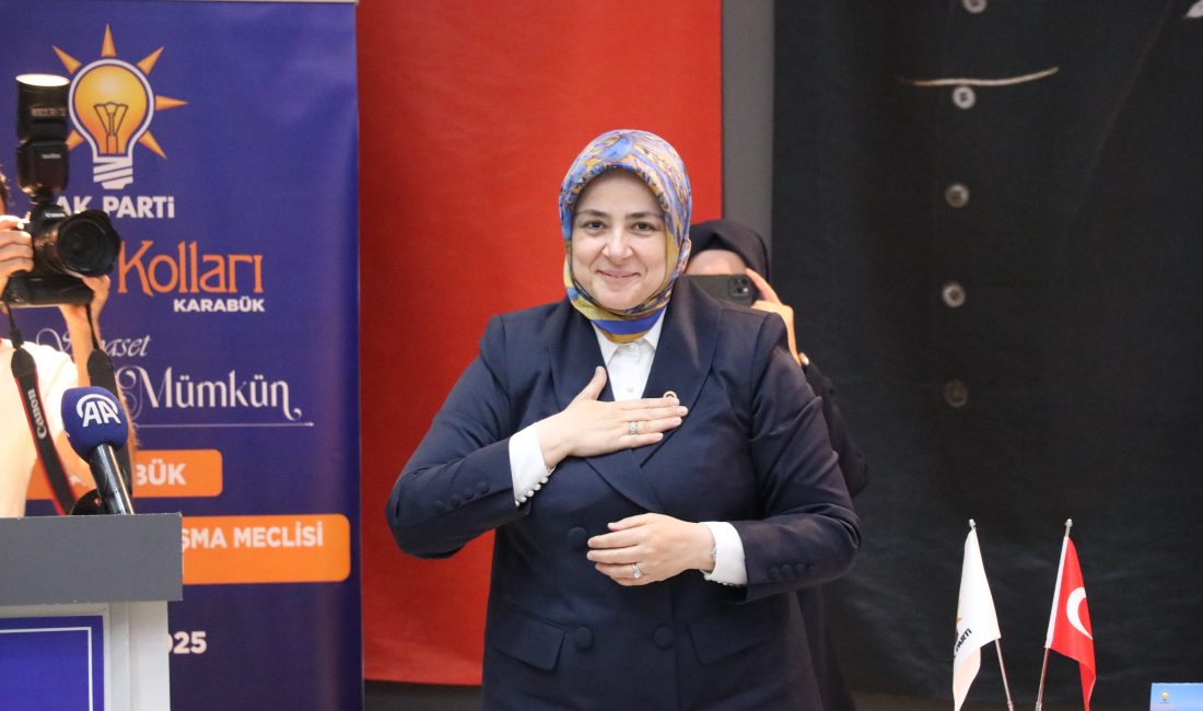 AK Parti Genel Merkez Kadın Kolları Başkanı Tuğba Işık Ercan,