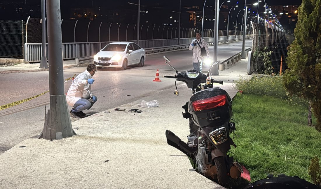 Karabük’te kamyonet ile motosikletin çarpışması sonucu 2 kişi yaralandı. E.Ö.