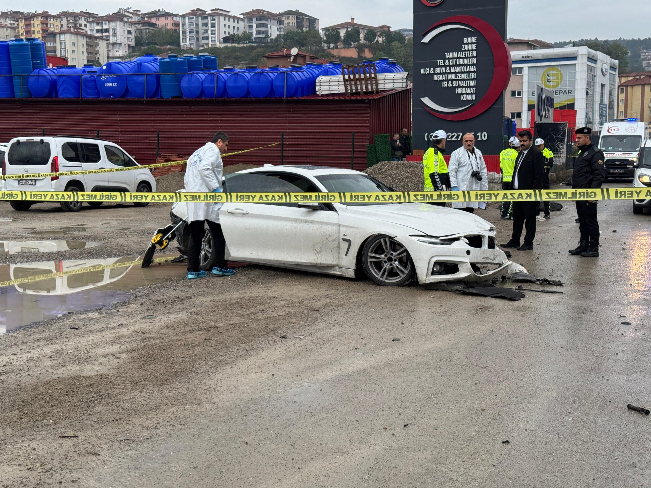 Bartın’da alkollü sürücünün çarptığı üniversite öğrencisi öldü Bartın'da alkollü sürücünün otomobiliyle çarptığı üniversite öğrencisi genç kız yaşamını