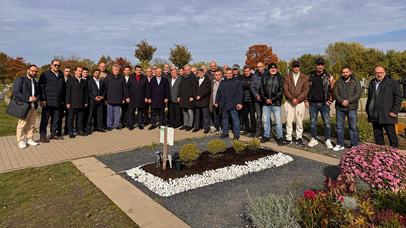 Essen Kray Müslüman Mezarlığı’na yapılan “çirkin, insanlık dışı saldırı” şiddetle