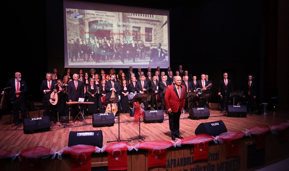 Safranbolu’da Cumhuriyet Coşkusu Safranbolu Belediyesi Türk Sanat Müziği Korosu, Cumhuriyet’in 102. yılı dolayısıyla