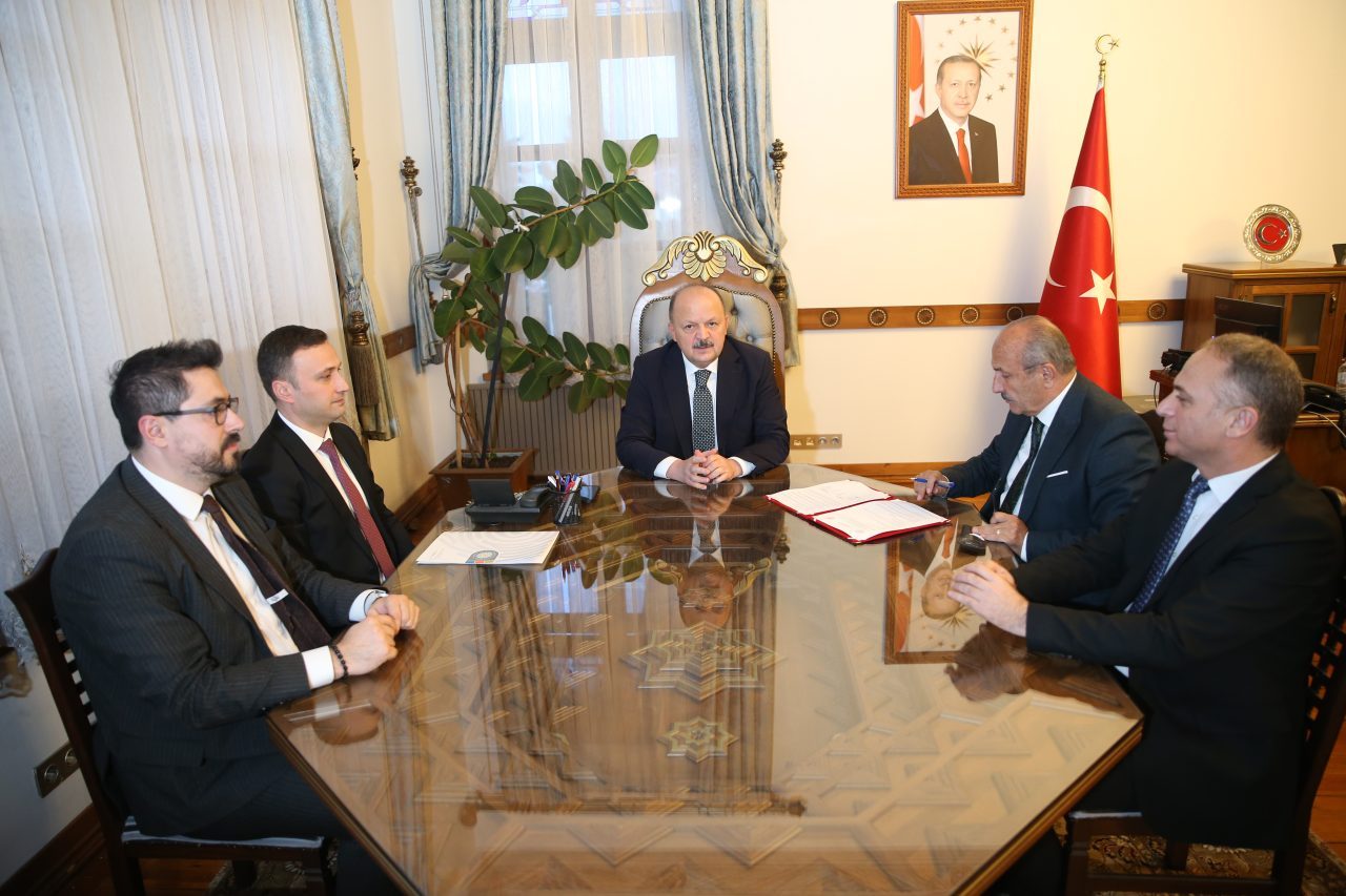 Kastamonu’da turistik destinasyonların tanıtılması amacıyla hazırlanan 3 projenin imzaları atıldı.