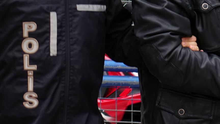 Zonguldak’ta arkadaşını darbettiği iddiasıyla gözaltına alınan lise öğrencisi tutuklandı. Alınan