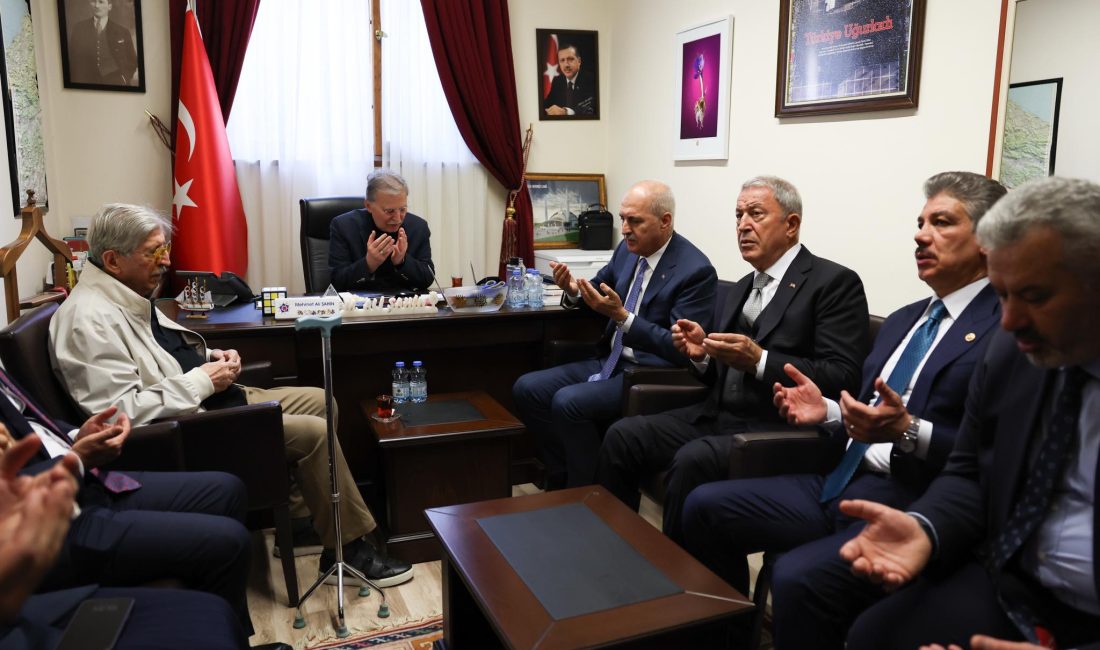 Türkiye Büyük Millet Meclisi Başkanı Numan Kurtulmuş, önceki dönem TBMM