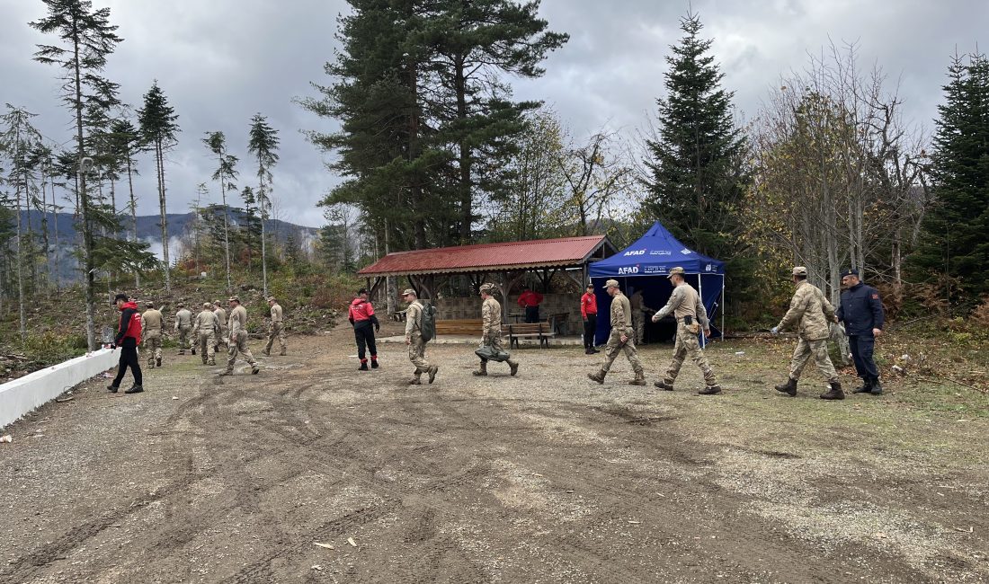  Kastamonu'nun Bozkurt ilçesinde, kaybolduktan 9 gün sonra 5 yaşındaki oğluyla