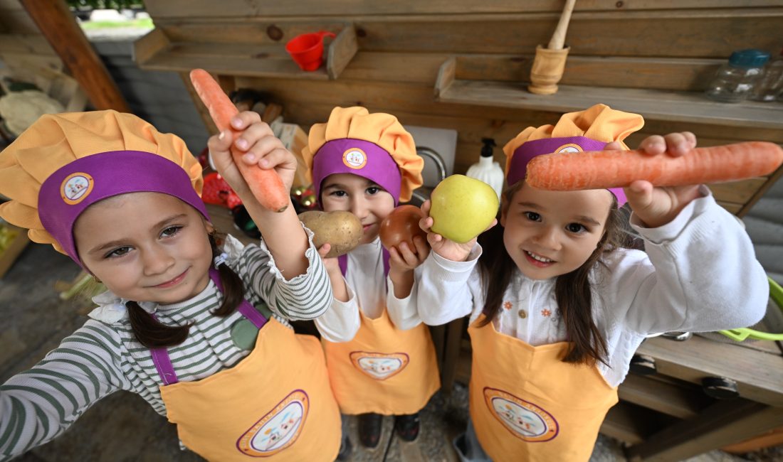 Düzce’de “Aile Yılı” dolayısıyla hayata geçirilen proje kapsamında çocuklar, aile